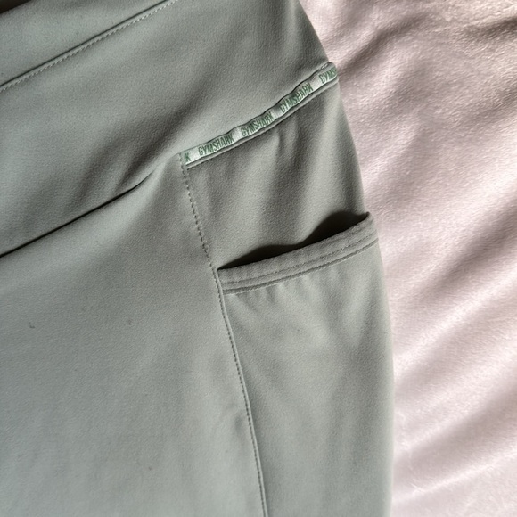 Light green Gymshark leggings size small - Picture 3 of 4